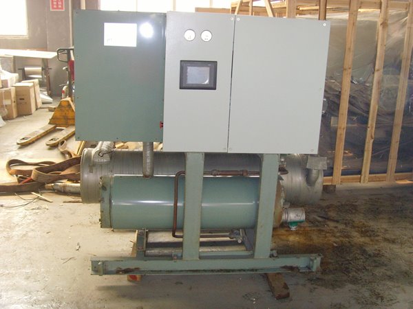 火炬开发区街道酒店中央空调不停机清洗方法介绍